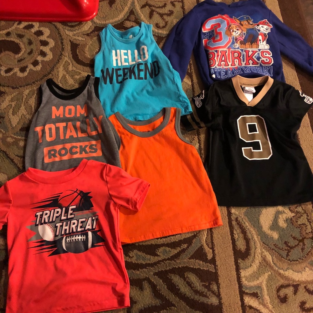 Boys 2T clothing